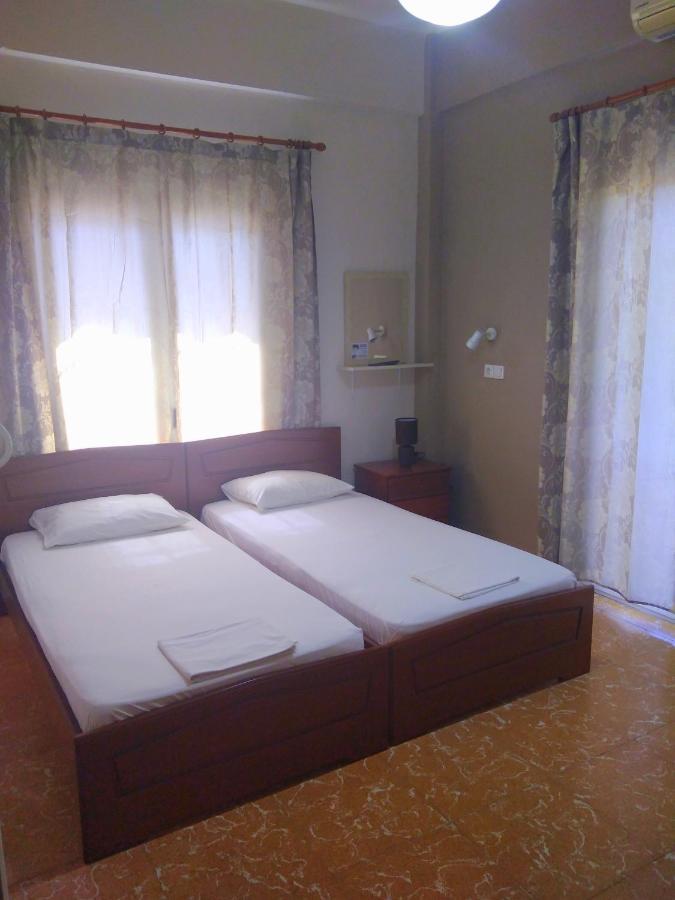 Rooms-Studio Anagnostou Loutra Edipsou  Eksteriør billede