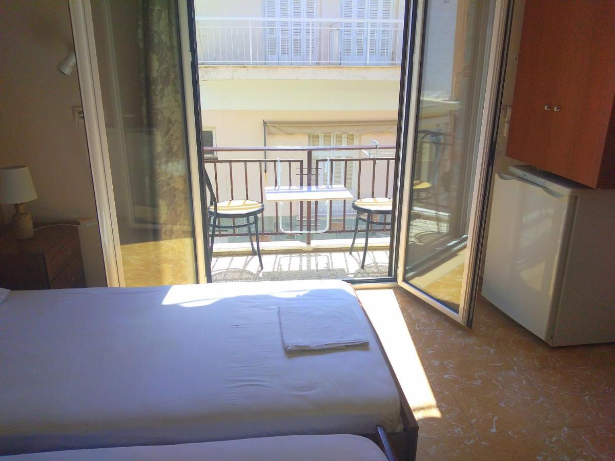 Rooms-Studio Anagnostou Loutra Edipsou  Eksteriør billede