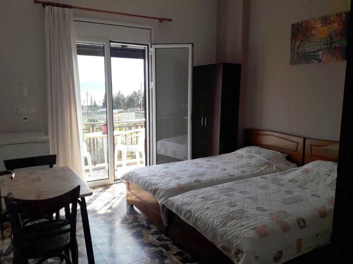Rooms-Studio Anagnostou Loutra Edipsou  Eksteriør billede